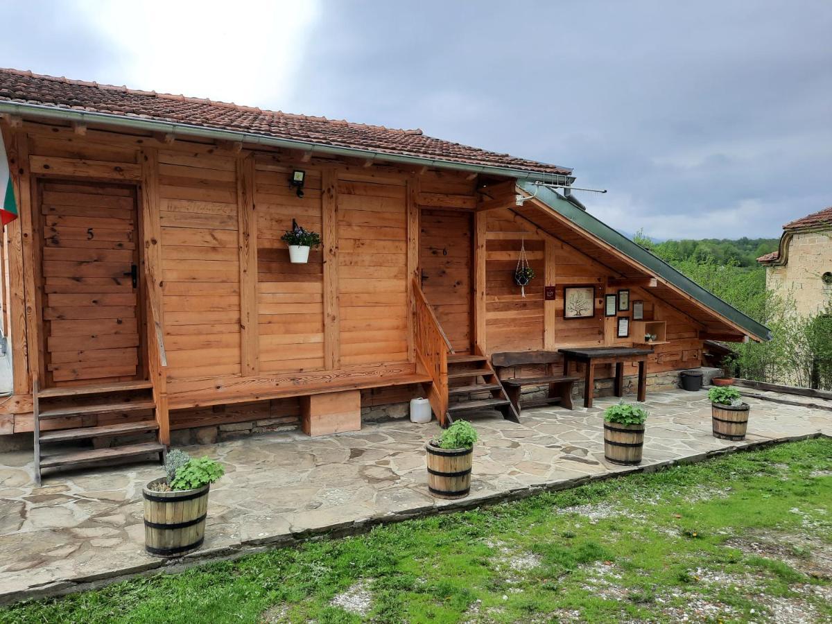 Guest House Kandaferi 2 Elena Exterior foto