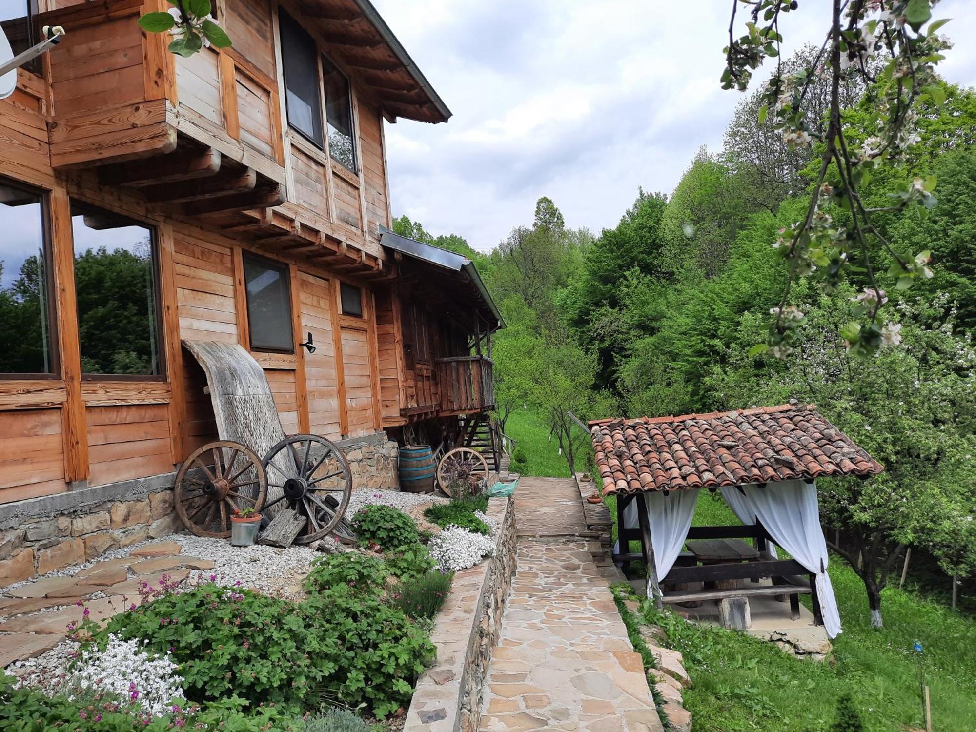 Guest House Kandaferi 2 Elena Exterior foto