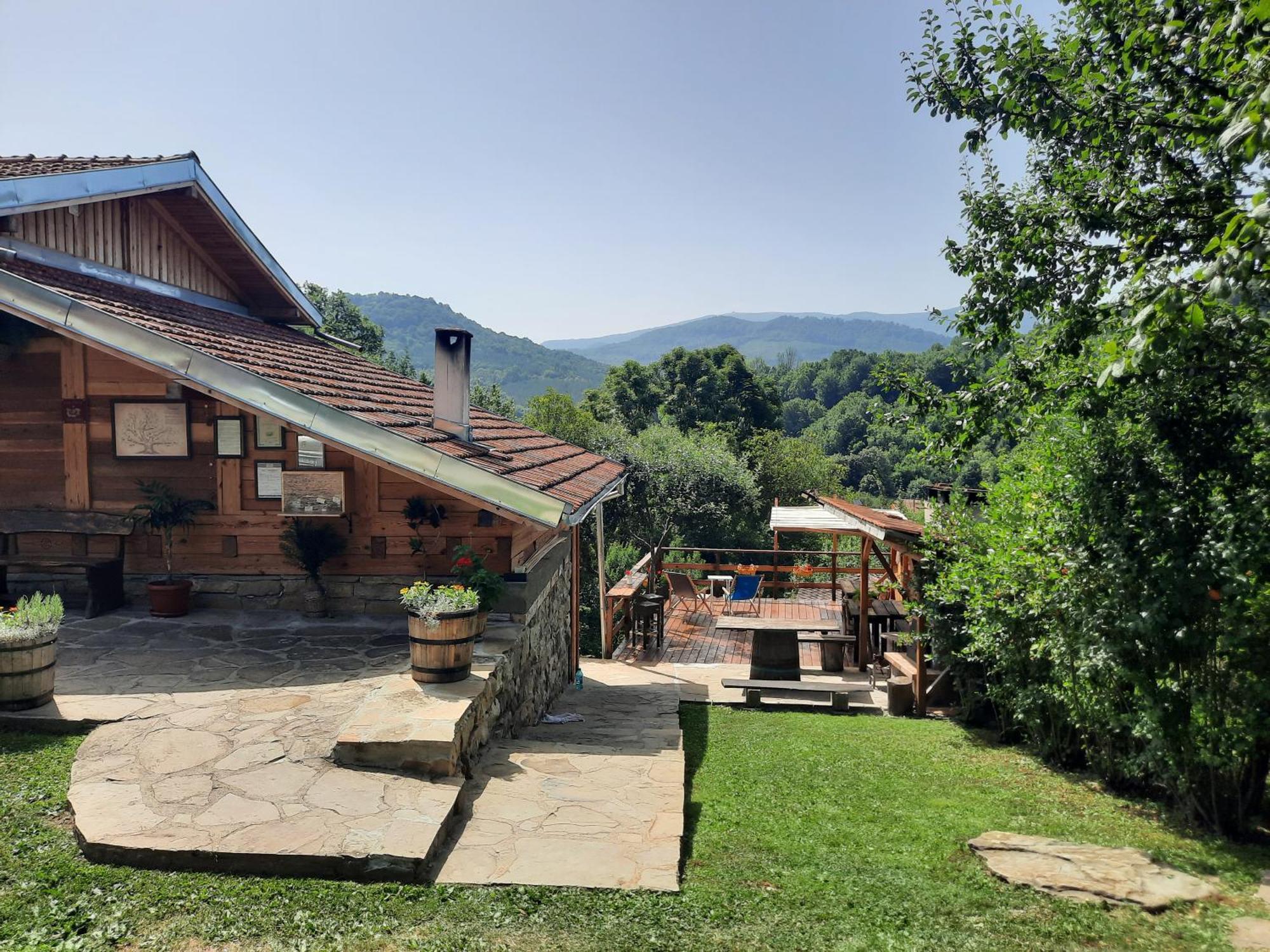 Guest House Kandaferi 2 Elena Exterior foto